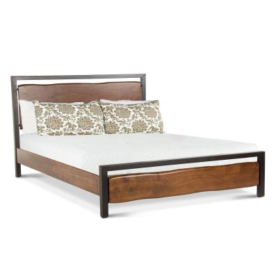 Aspen King Bed in Walnut